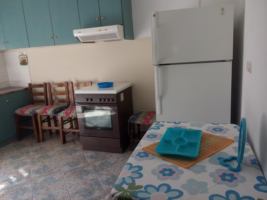 Anastasia - Efthimios Apartments Agios Konstantinos  Екстер'єр фото